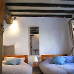 Sweetheart House 3*