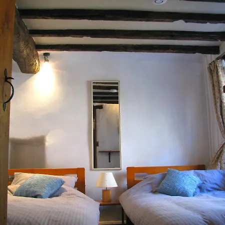 Sweetheart House *